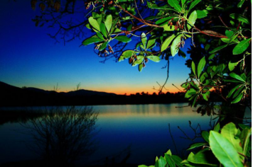 le lac au coucher de soleil  Office de tourisme de Montauroux/Nicolas Bailly
